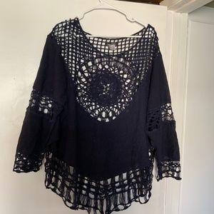 Venus navy crochet top